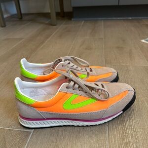 Tretorn sneaker in excellent condition